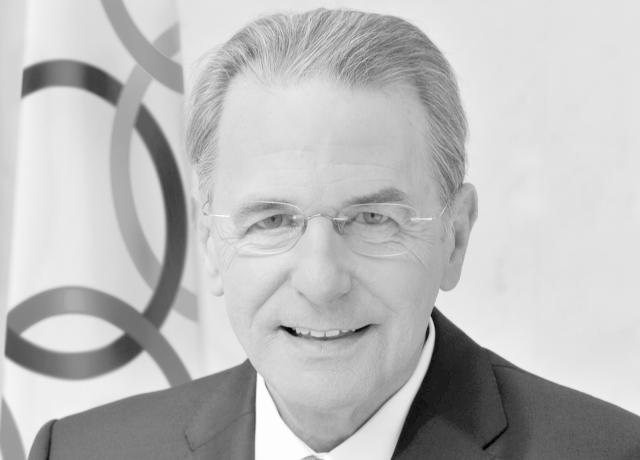 世界杯赛事直播投注-哀悼!前国际奥委会主席罗格去世 享年79岁